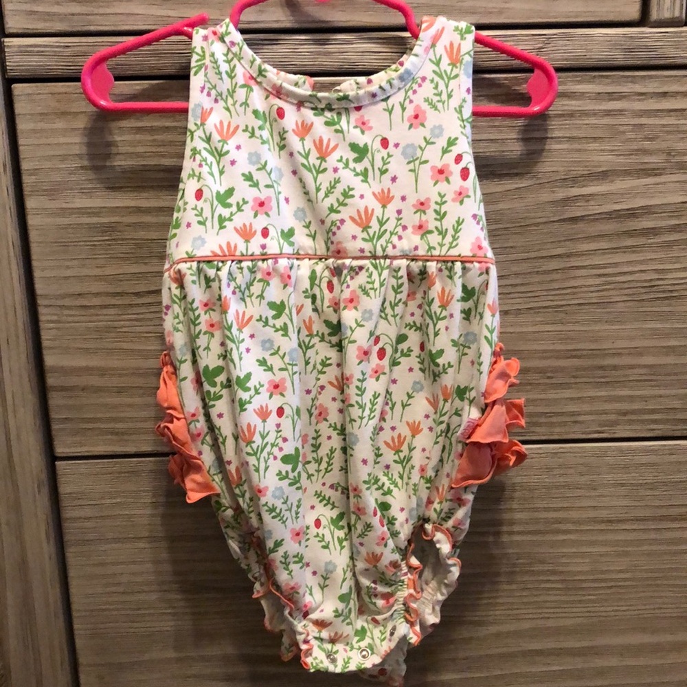Ruffle Butts 12 Month Outfit